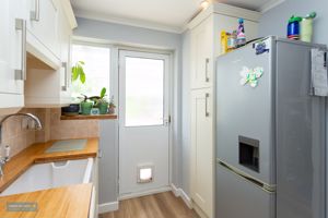 Kitchen- click for photo gallery
